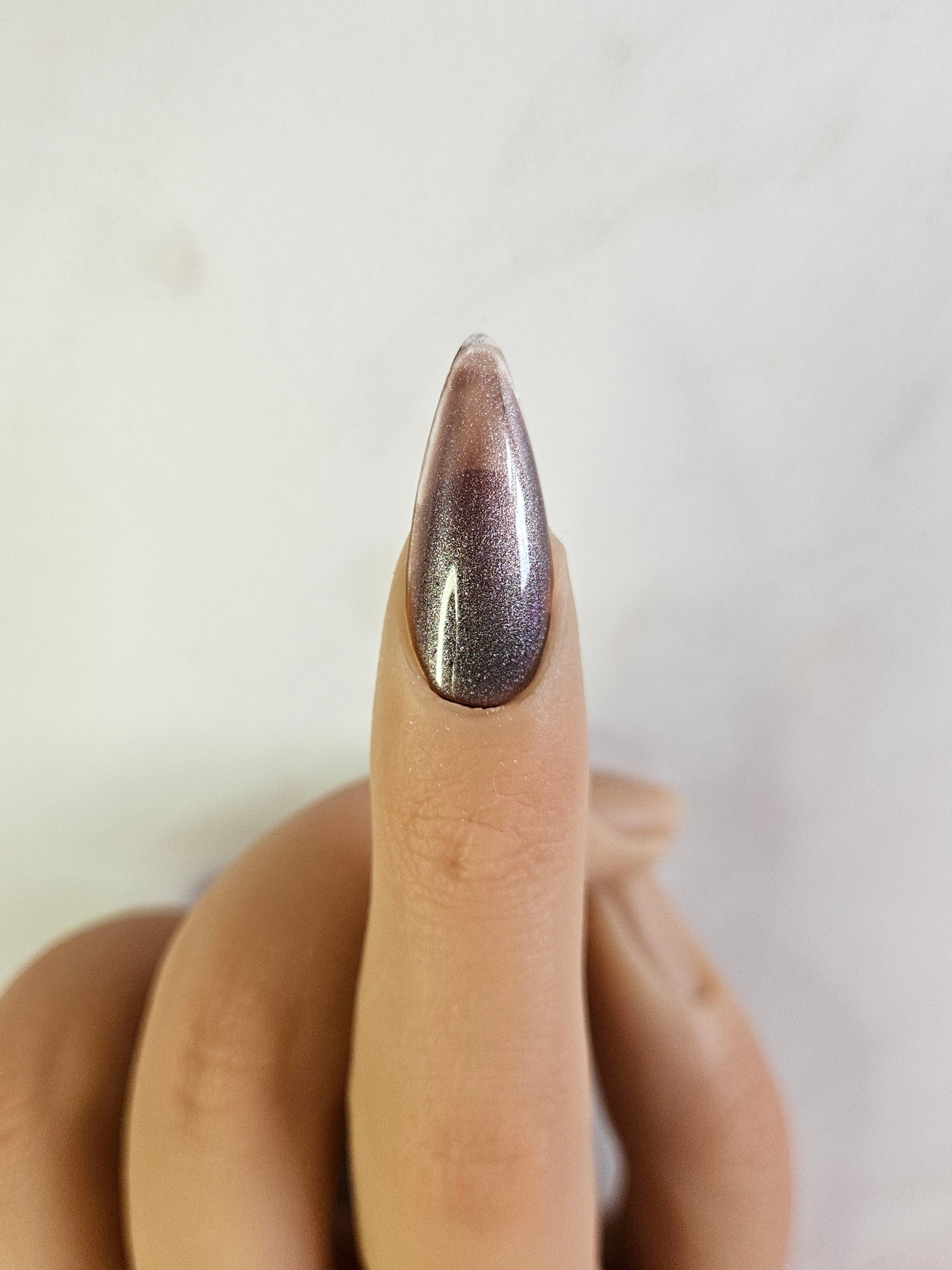 Mauve Elegance